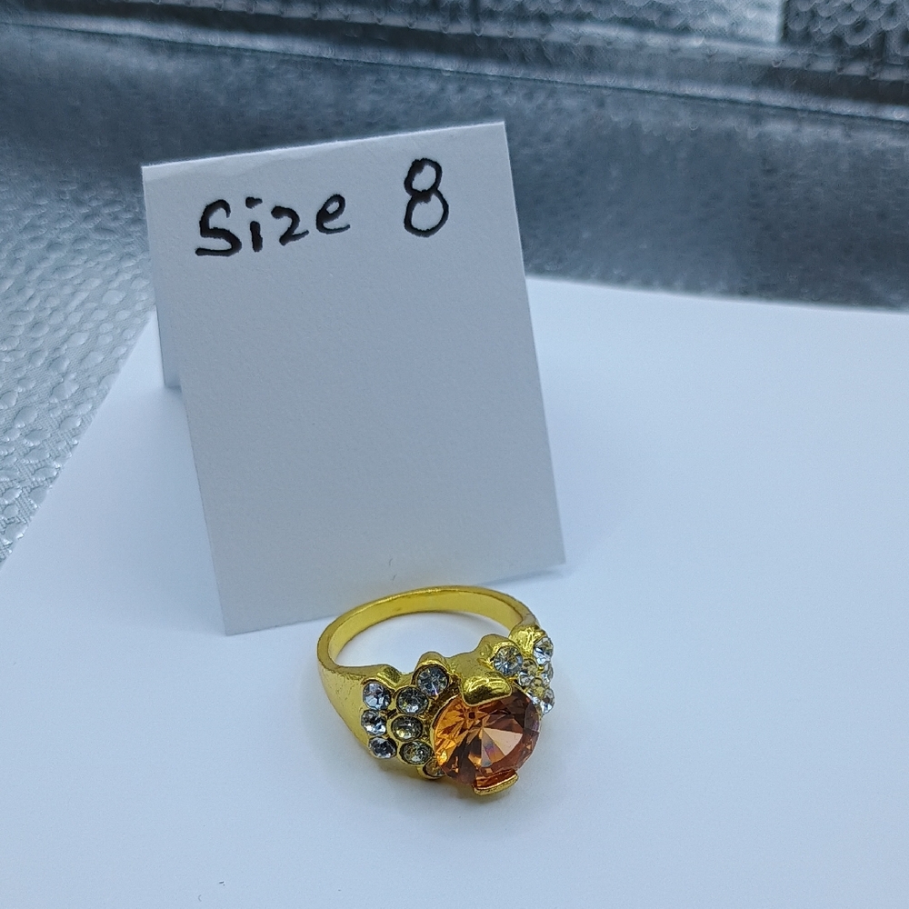 Elegant Gold and Orange Crystal Ring